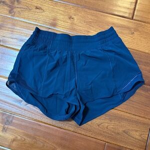 Lululemon Hi Rise Hotty Hot Shorts